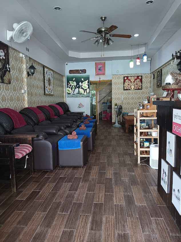 กรทิพย์ นวดเพื่อสุขภาพ Kornthip Thai Massage - 4