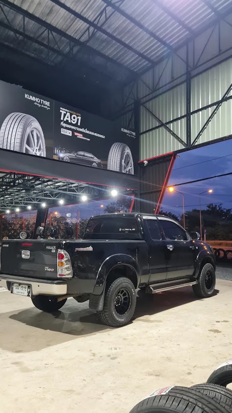 ขุนเดชเรสซิ่ง&Tyrepro แม็กยาง จ.อุบลราชธานี - 3