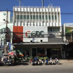 คลีนิคฟัน โดยทันตแพทย์ยรรยง จิรอุไรพงศ์ - 3