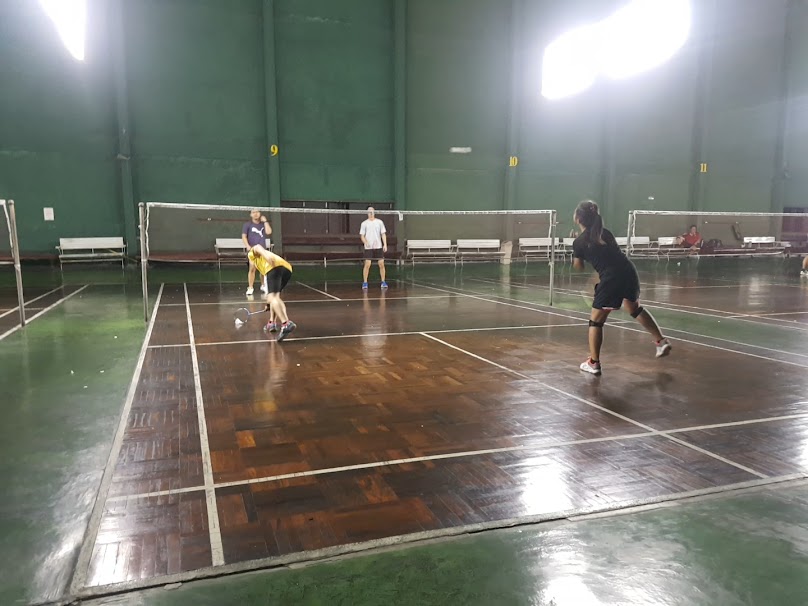 Prachachune Badmintion Court Soi10 - 2