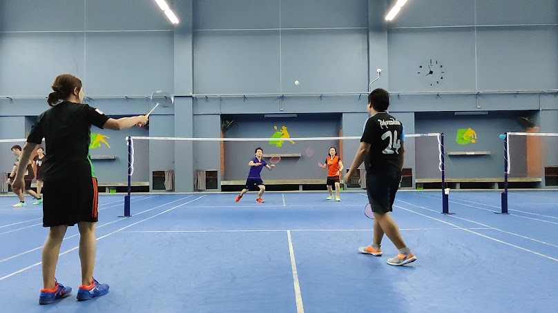 คอร์ทคึกคัก Badminton Court @Prachautit43 - 3