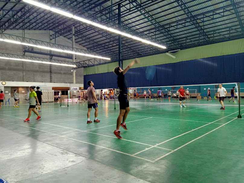 คอร์ทคึกคัก Badminton Court @Prachautit43 - 4