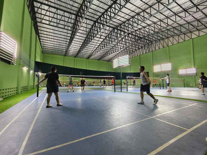 Charoen Nakhon Badminton Court
