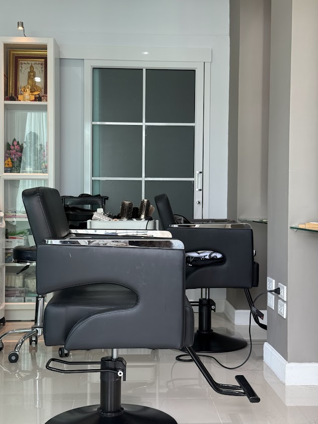 คิเรเนะ Hair cafe & Home salon