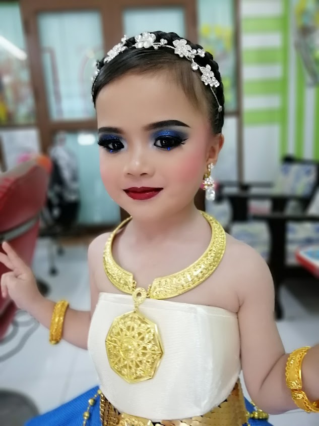 จ่ายบิวตี้​ เสริมสวย​ ท้ายหาดสมุทรสงคราม