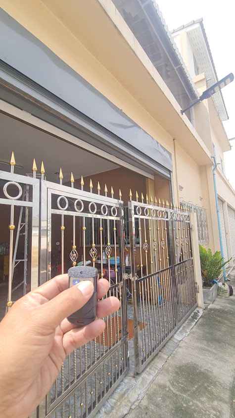 ช่างกุญแจบ้านบึง ร้านกุญแจหัวสะพาน บ้านบึง - 2