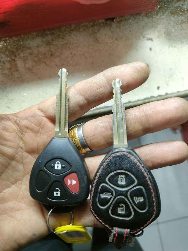 ช่างกุญแจแม่สรวย0810301490 - 2