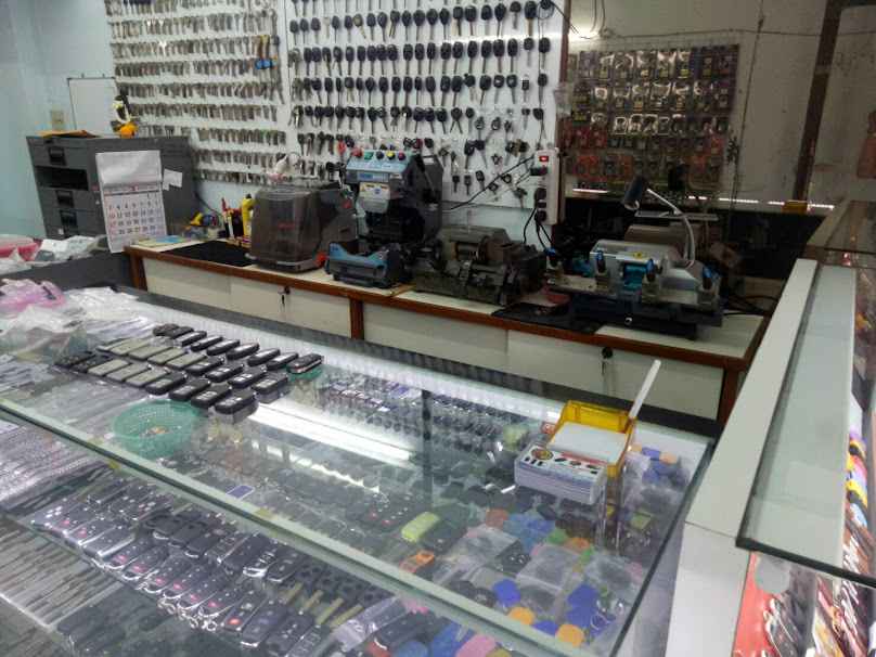 ช่างนิพนธ์ กุญแจเพชรบุรี-ตัดใหม่ - 4