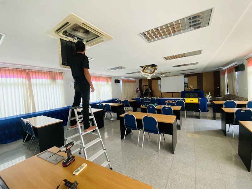 ซ่อม-ล้างแอร์ ทุกระบบ รับซ่อมตู้เย็น-ตู้แช่ AIRCOND SIRVICE BY ARMบ้านฮานิ