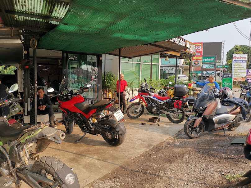 Motorcycle repair shop - 3