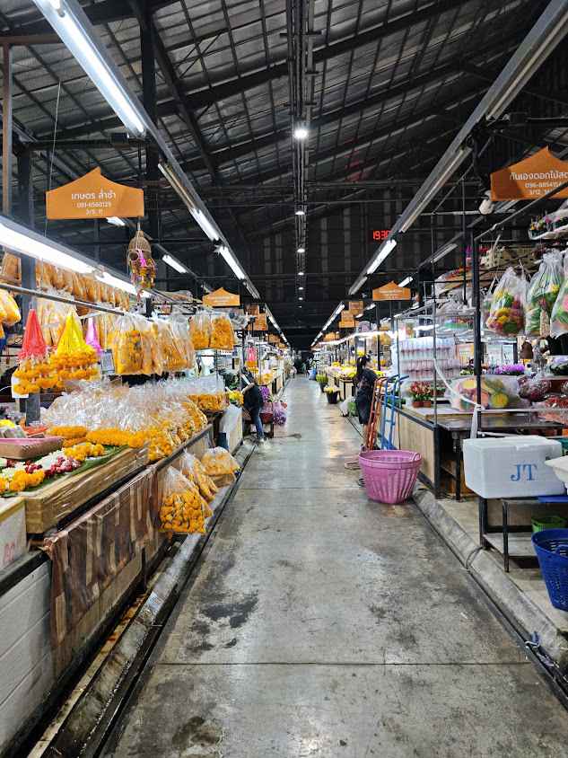 ตลาดดอกไม้ สี่มุมเมืองตลาดขายดอไม้