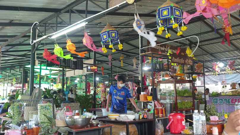 Ban Ton Tan Floating Market - 4
