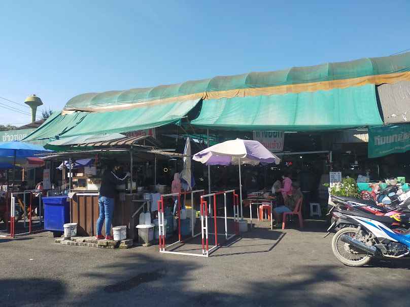 Chiang Mai Amulet Market - 4