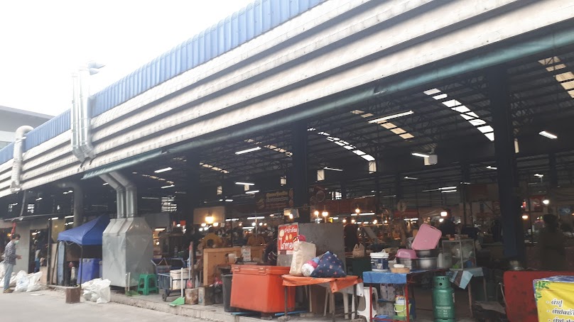 ตลาดพระเงิน