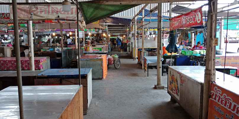 ตลาดสระครก - 2