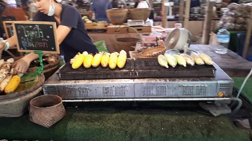Hua Pli Market - 4