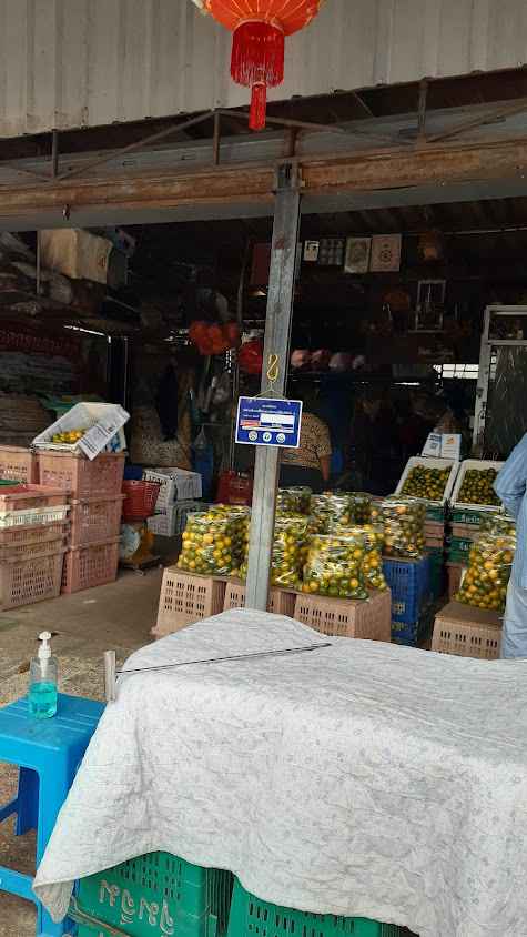 ตลาดเปิดท้ายมะม่วงสองต้น - 3