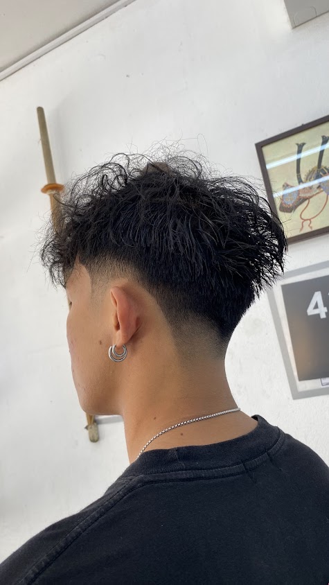 ตัดผมชายอุดรธานี Pornpit Barber