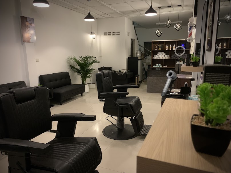 ตัดผมชาย สาขา3 Little king barbershop