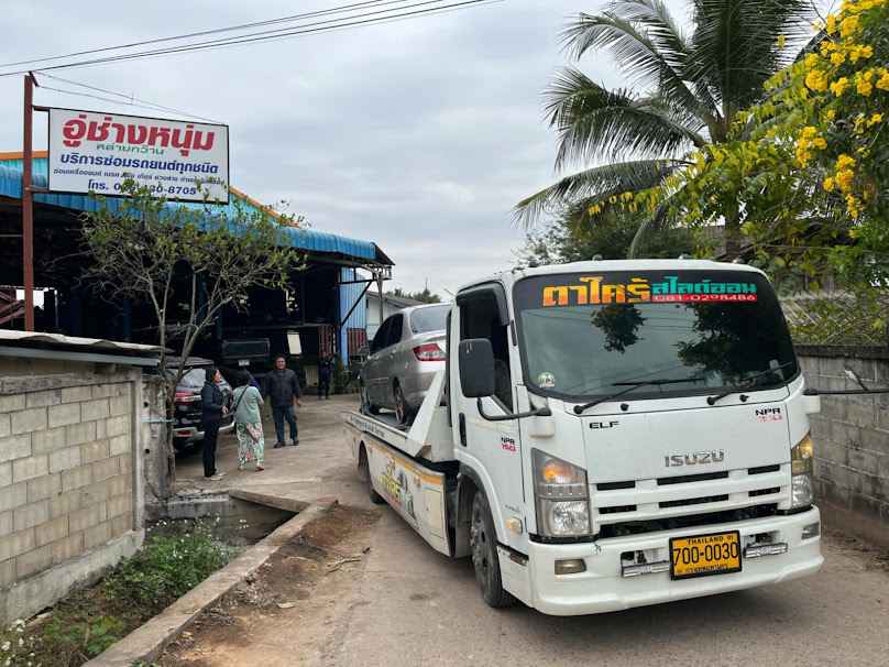 ตาใคร้ รถสไลด์ รถยกใหญ่พะเยา