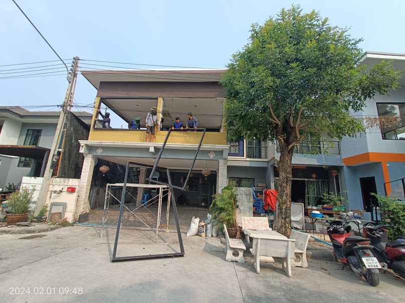 ถมที่/รื้อถอน/ปรับพื้นที่/ขนขยะ ขนของใช้ในบ้าน/ตัดต้นไม้