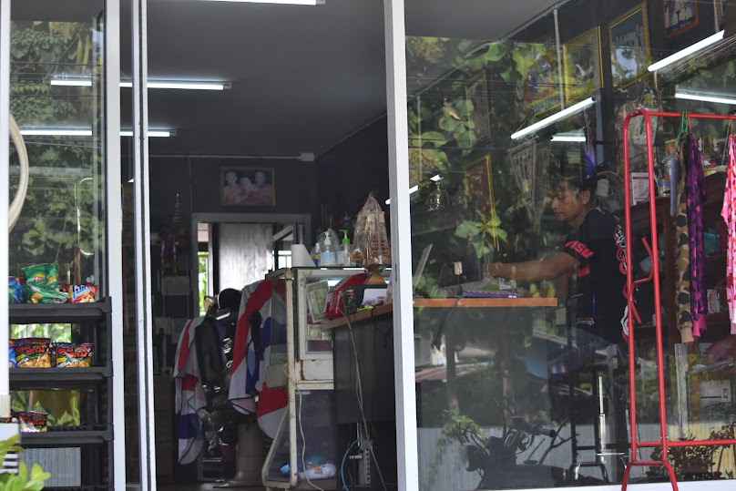 ทรัพย์ บาร์เบอร์ & บติค ร้านตัดผมชาย ห้องแอร์ - 3
