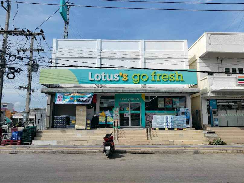 True Shop Lotus Cha-am - 4