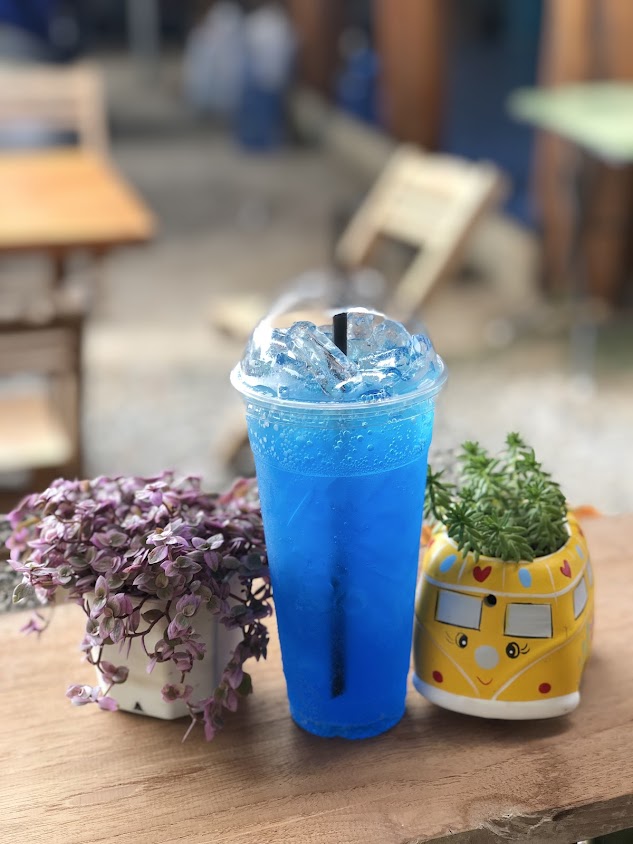 ที่นี้สถานีนาเหลือง คาเฟ่แอนด์บาร์ - 3