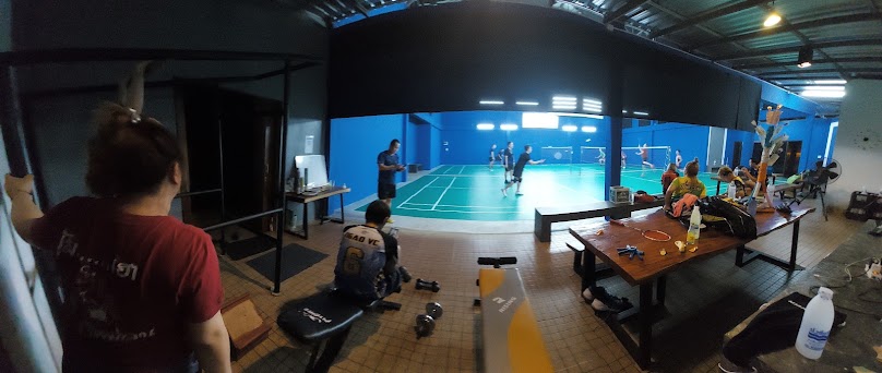 ธีรวัฒน์แบดมินตัน Mr T Badminton Court - 2