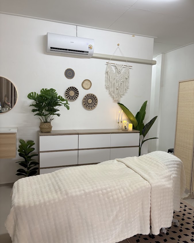 นวดหน้าลำปาง Ano studio facial massage and beauty