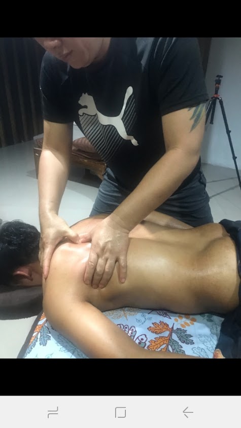 นวด Male masseuse