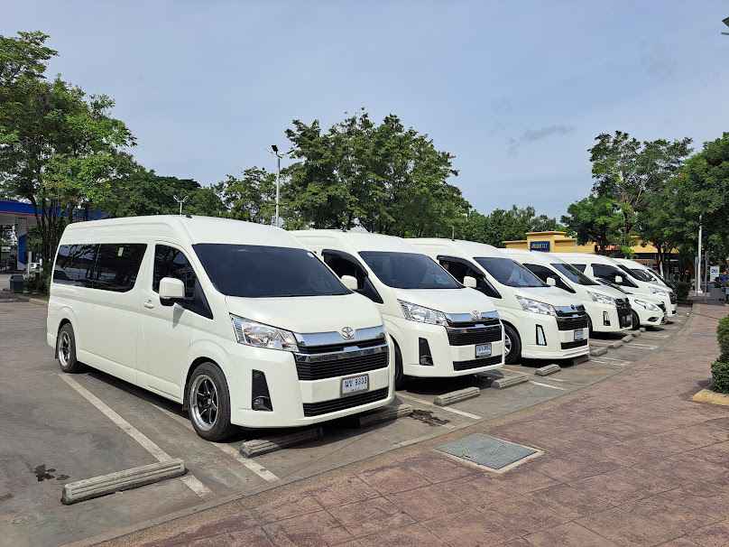 บริการรถตู้ VIP อุดรธานี พร้อมคนขับ NewLine rental vanudon co.ltd. - 2