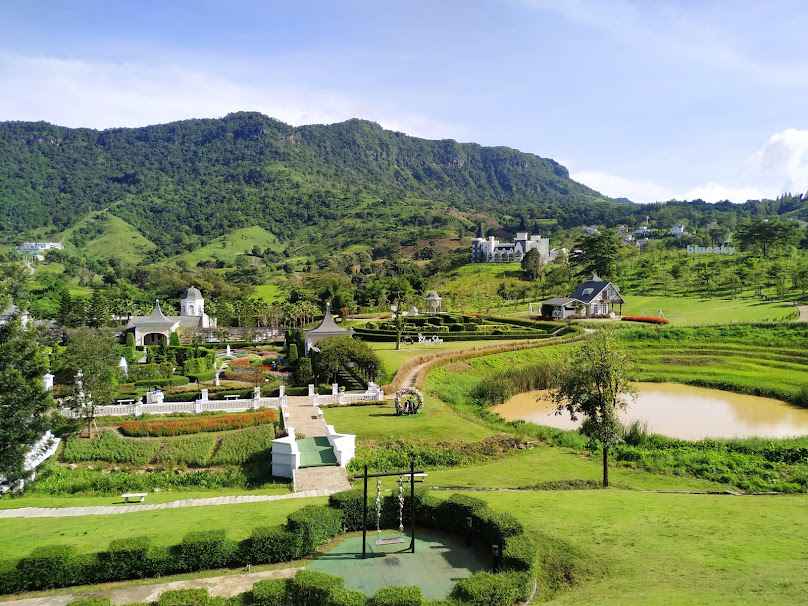 บริการรถนำเที่ยวให้เช่า ณัฐจิราทราเวล - 2