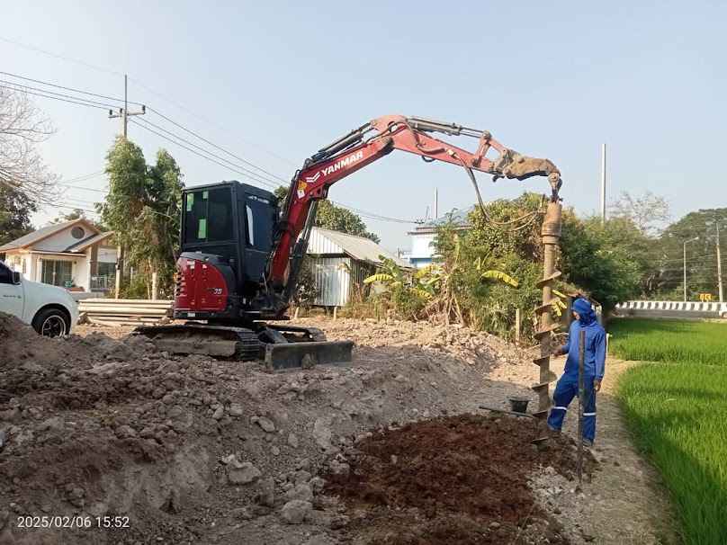 บริการ ให้เช่ารถแบคโฮสุพรรณบุรี - 2