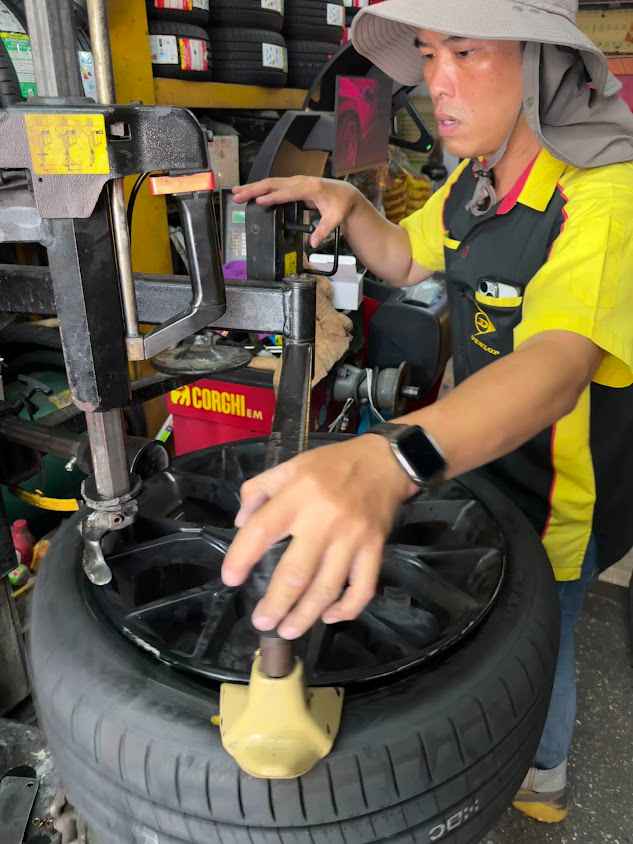 บริษัท กวงฮวดไทร์ จำกัด วงเวียน22 - 4