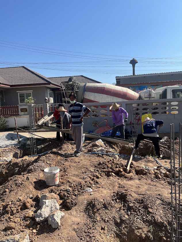 บริษัท​ พิษณุโลก​ก่อสร้าง​ จ​ำ​กัด​ - 3