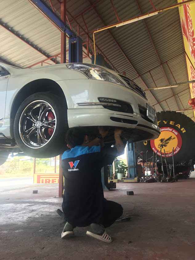 บริษัท เซ็นเตอร์ไทร์ จำกัด - 2