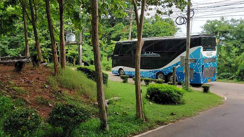บริษัท เสนาสหนิยม จำกัด เช่ารถตู้ รถบัส รถมินิบัส แก๊ส lpg VIP ถูกที่สุด - 3