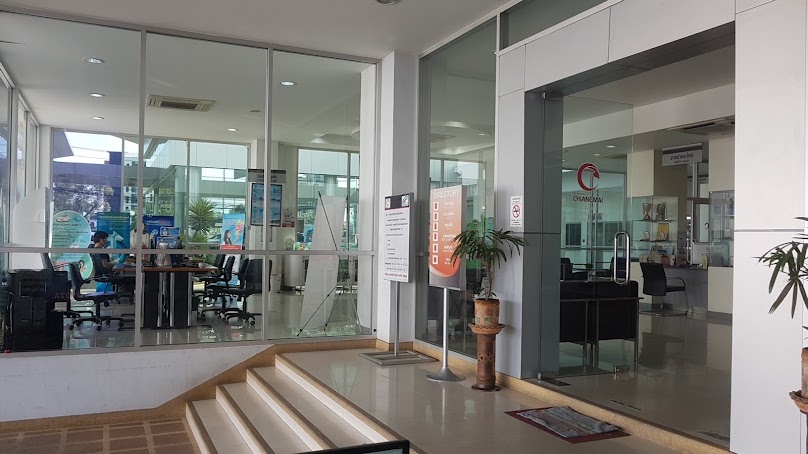 บริษัท โตโยต้า เชียงใหม่ จำกัด @ สี่แยกไฮเวย์ - 2