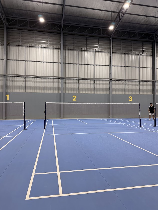 บีที แบดมินตัน แอนด์ สควอช BT Badminton and Squash - 2