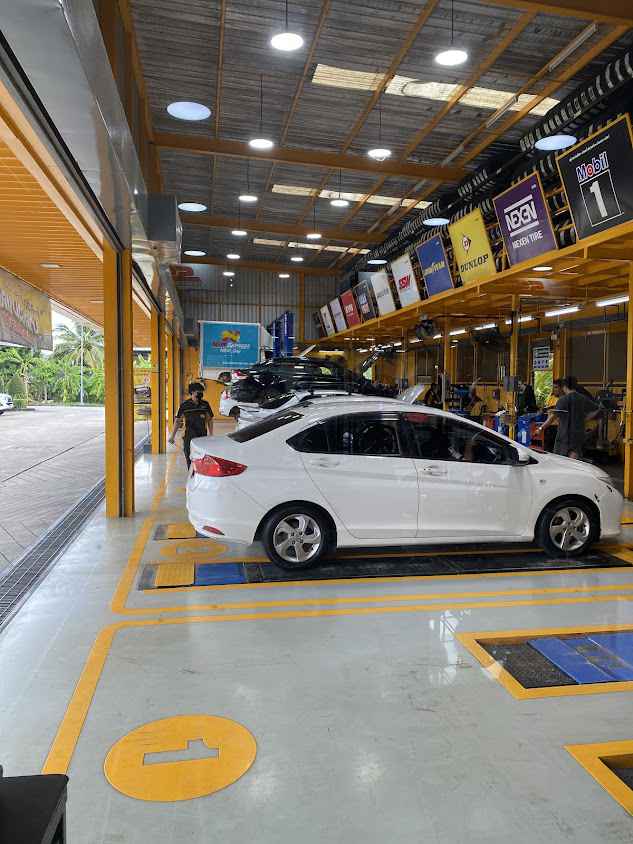 บี-ควิก โรบินสัน บุรีรัมย์ (ถ.บุรีรัมย์-นางรอง) - 2