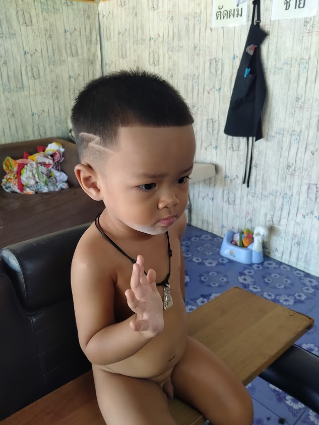 บุญนำ ตัดผมชาย นำบาร์เบอร์&วินเทจ - 4