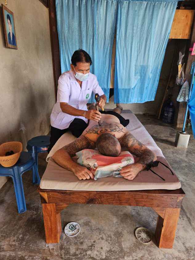 บ้านสุดใจวิชัยนวดตอกคลายเส้น