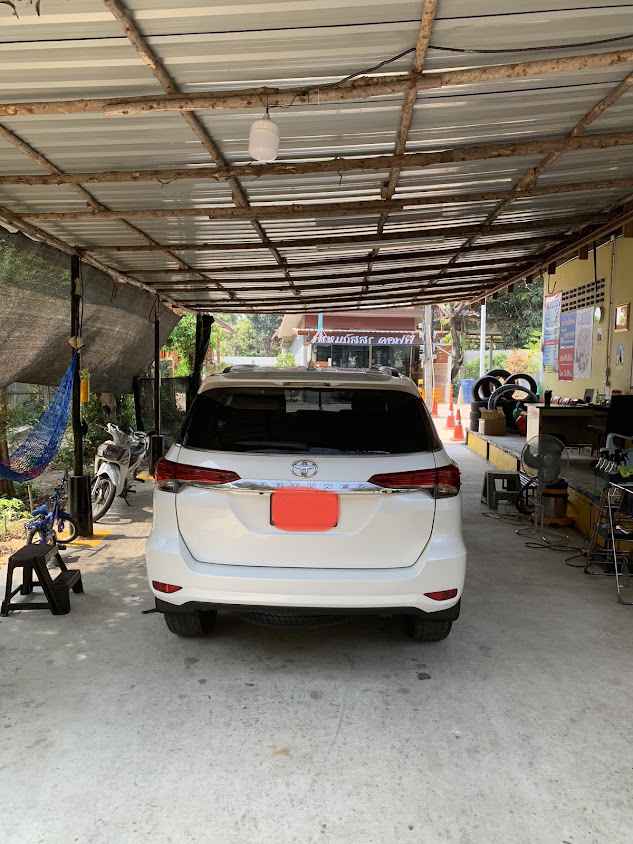 บ้านเนี้ยล้างรถ หน้าวัดสระเกษ - 4