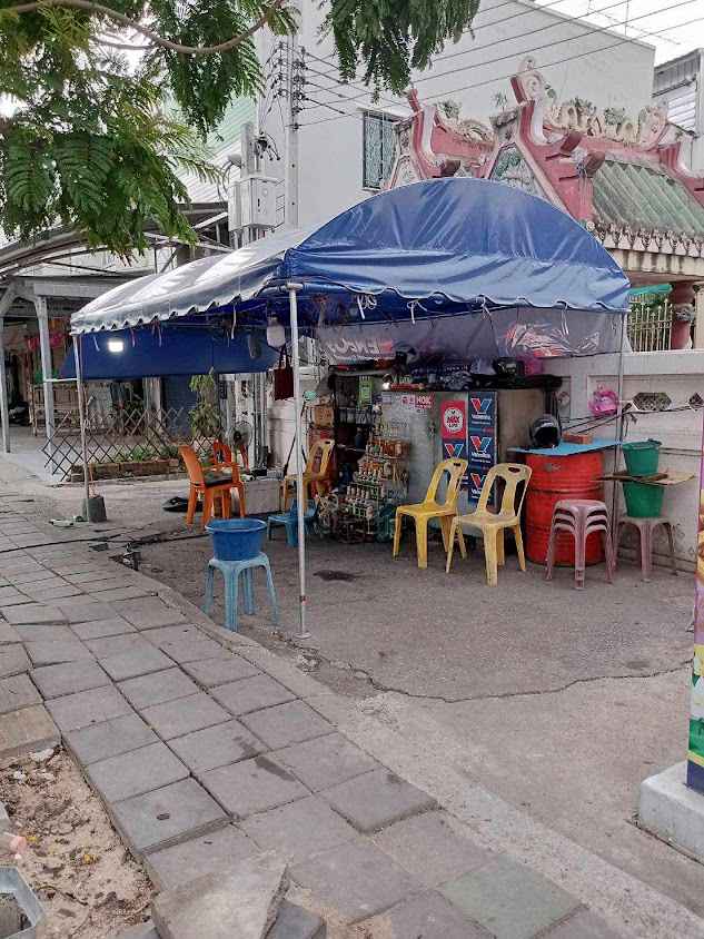 ปะยางช่างใหญ่หน้าวัดโพธิ์ - 2