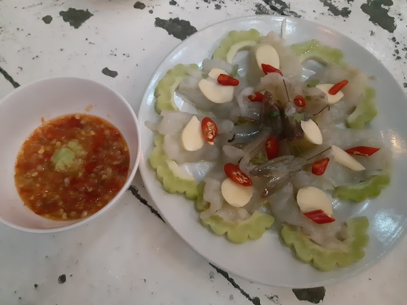 Phra Nakhon Bar & Gallery - 4