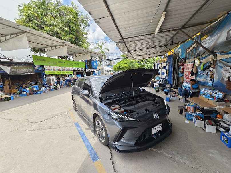 พร้อมแบตเตอรี่ แบตเตอรี่เชียงใหม่ เปลี่ยนนอกสถานที่ 24ชม - 4