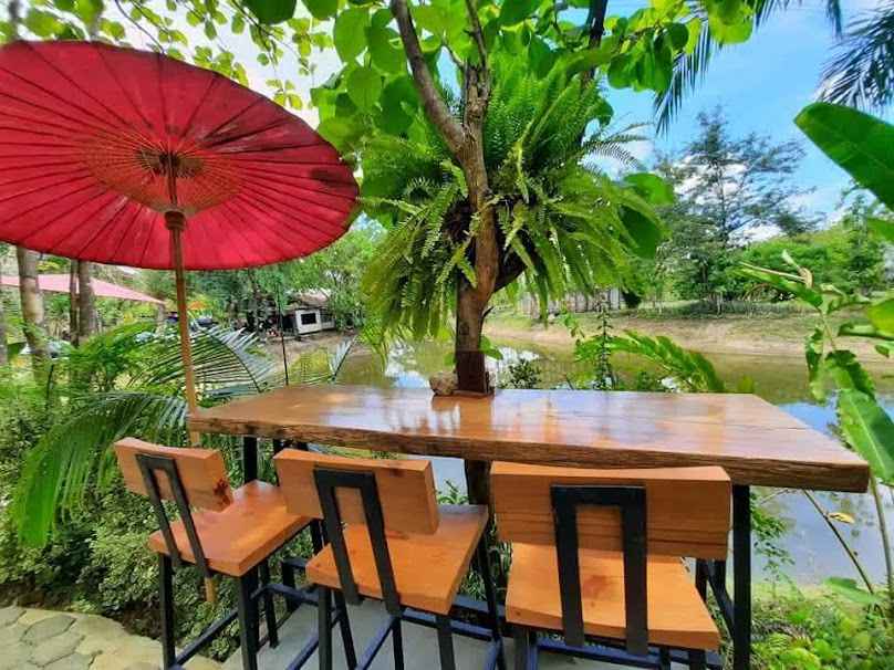 Panmai Coffee Botanic Bistro