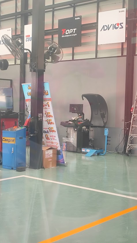 ฟิกซ์ฟิต FixFit สาขาบ้านโพธิ์ ศูนย์บริการเปลี่ยนยาง น้ำมันเครื่อง เบรก ช่วงล่าง แอร์รถยนต์ทุกยี่ห้อ - 4