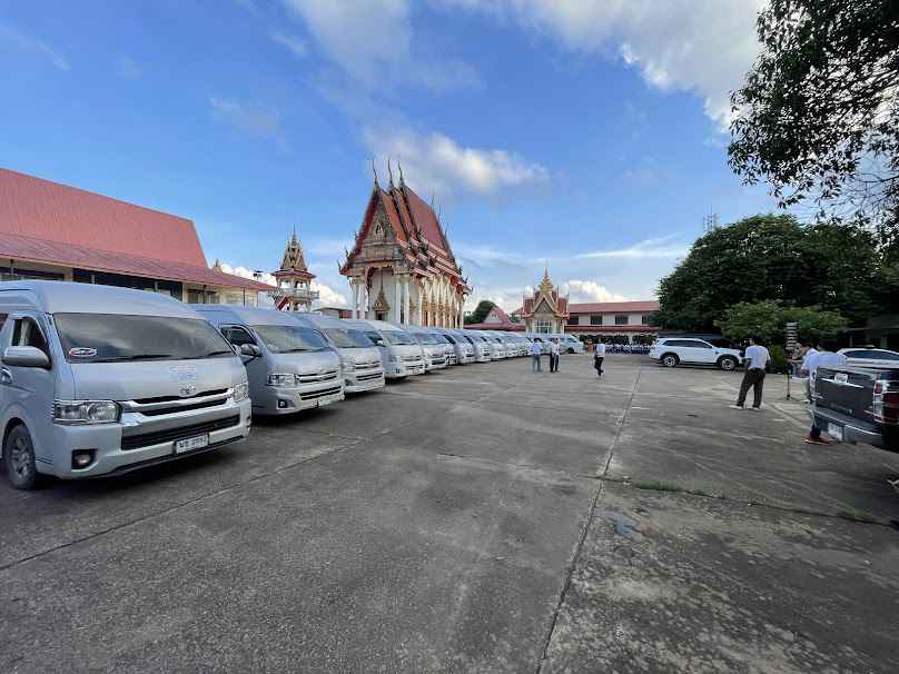 มหาลาภรถตู้ธาตุพนม - 2